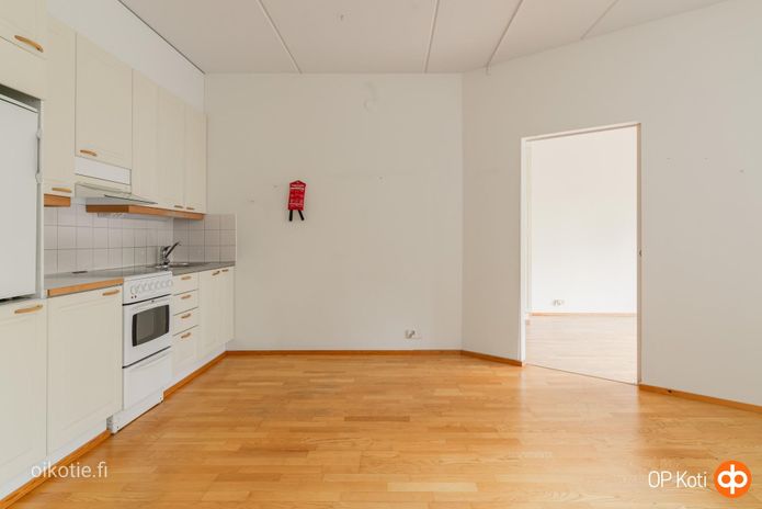 Kuvernöörinkuja 13 B – photo 5