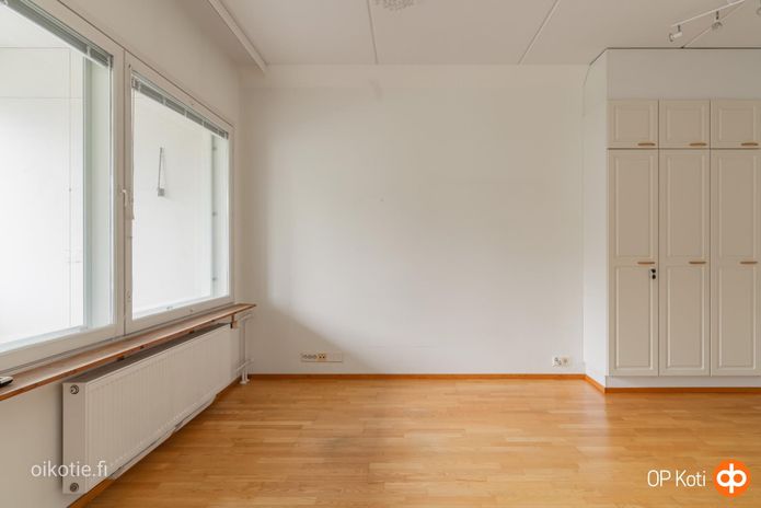 Kuvernöörinkuja 13 B – photo 7